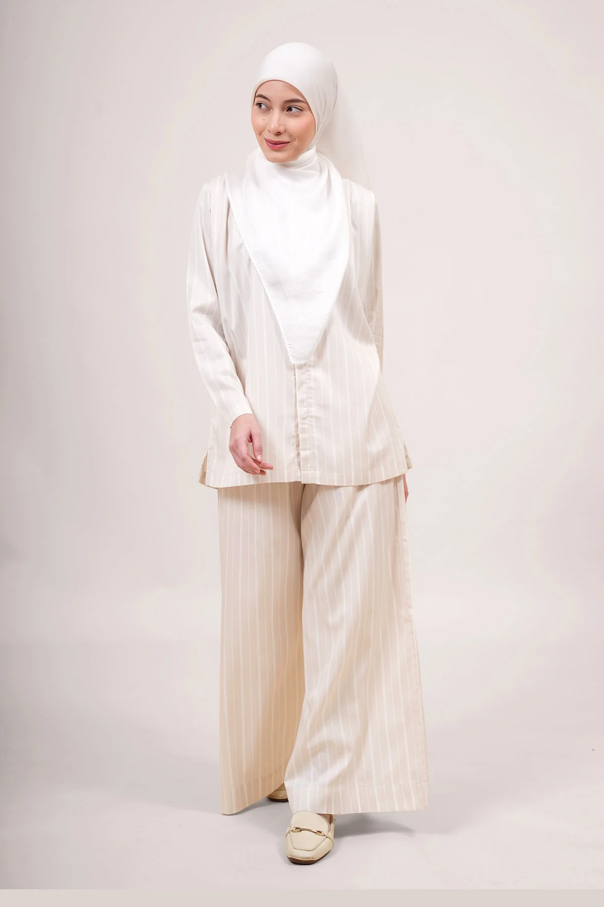 Adlea Pants - Image 17