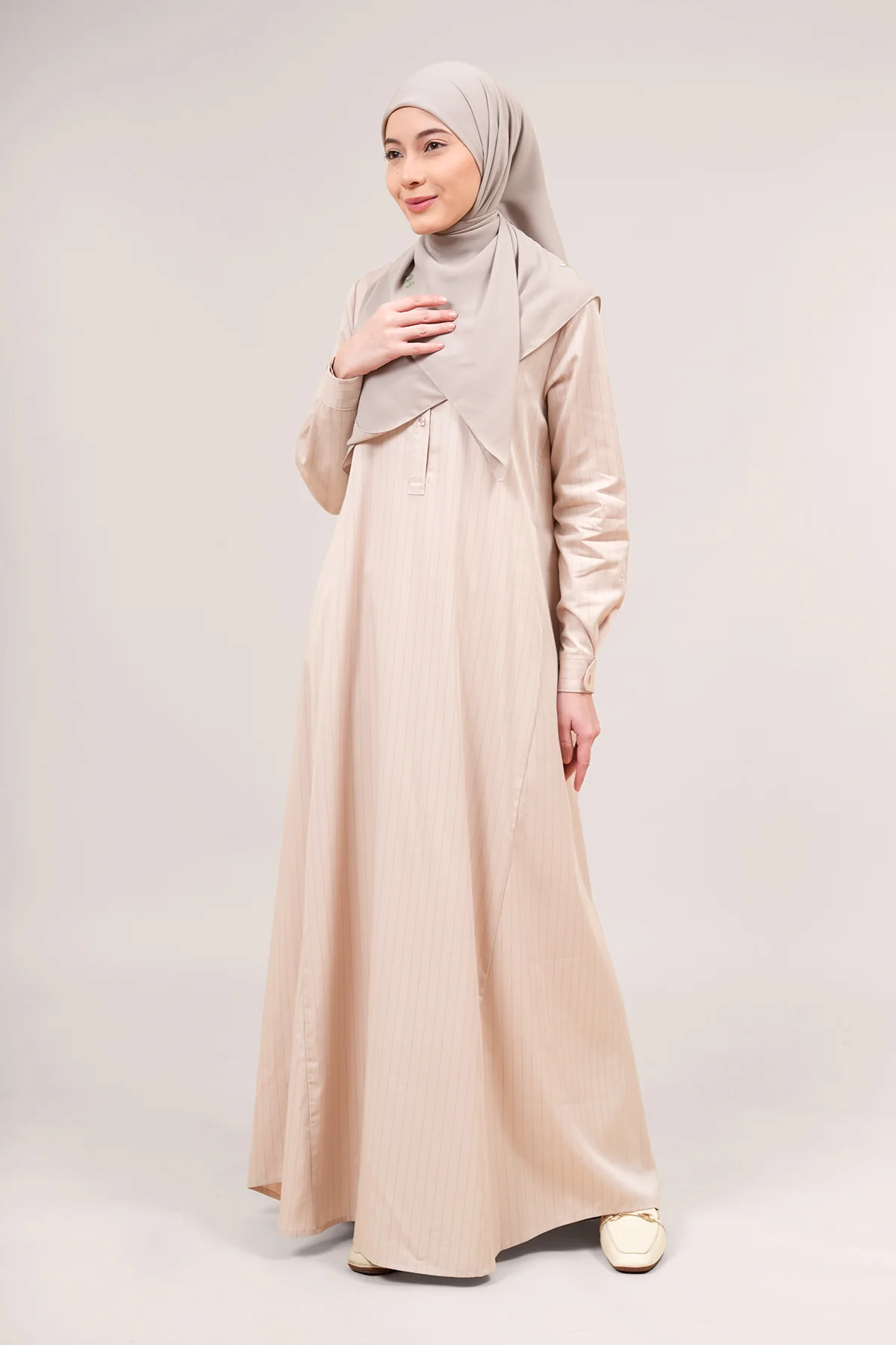 Alora Jubah