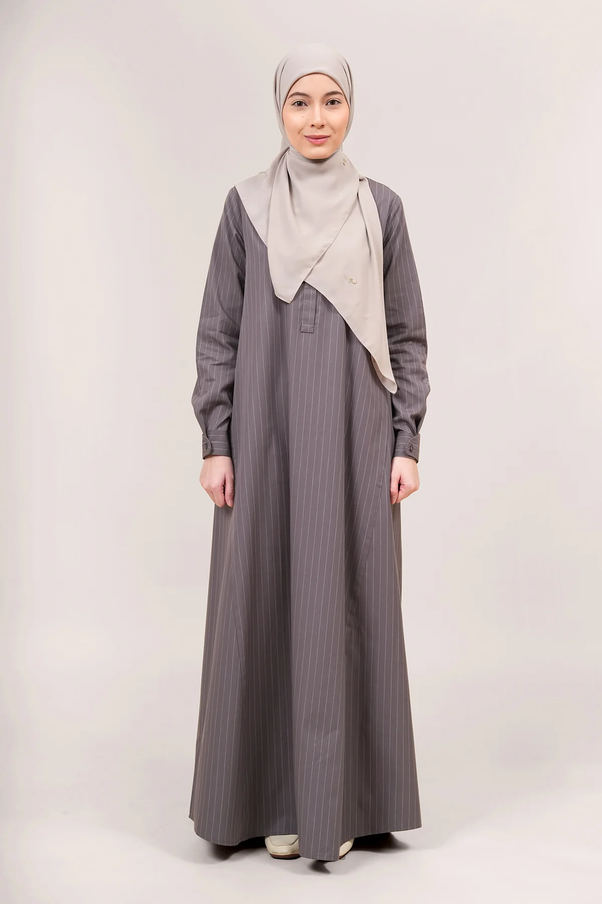 Alora Jubah - Image 11