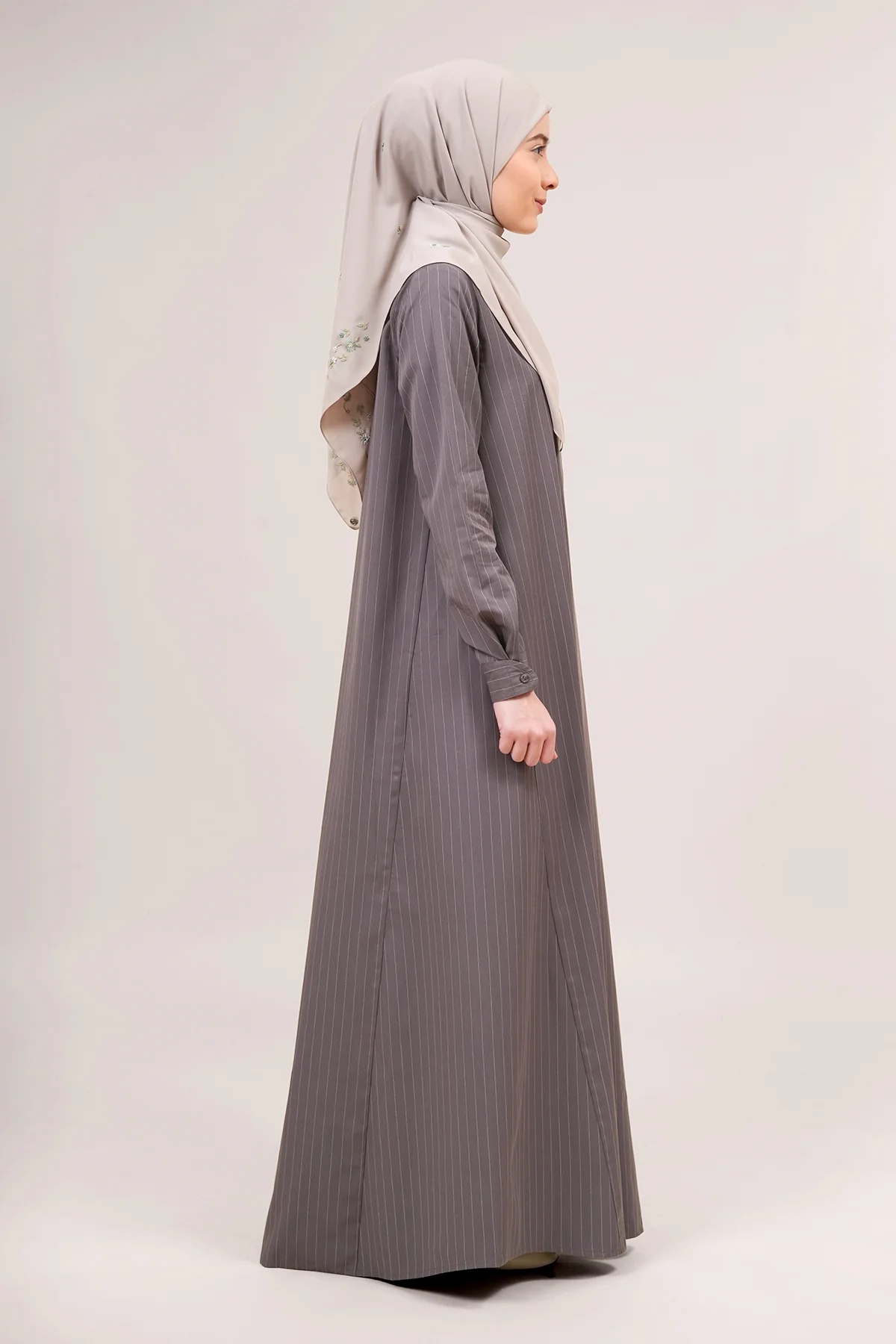 Alora Jubah - Image 12
