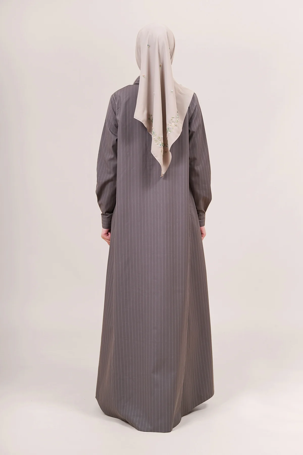 Alora Jubah - Image 13