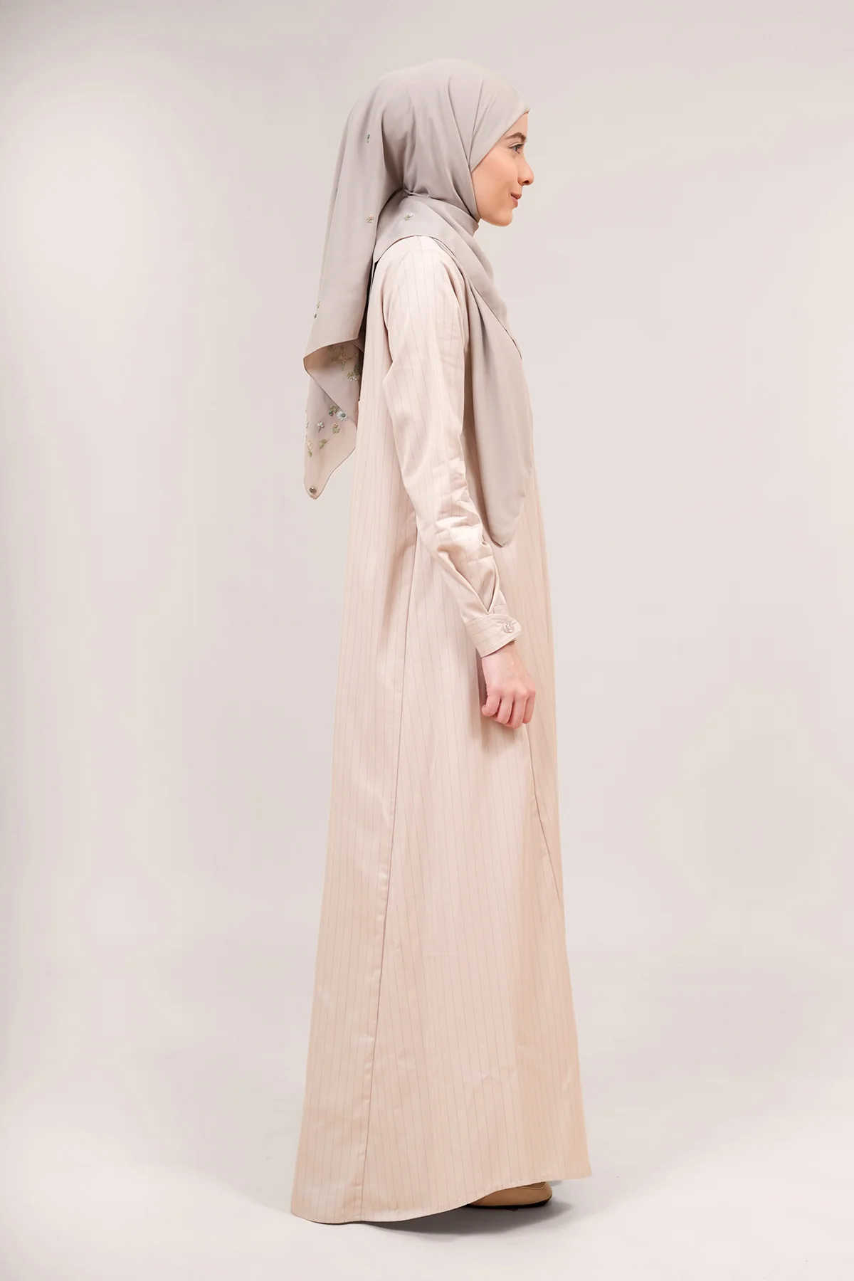 Alora Jubah - Image 3