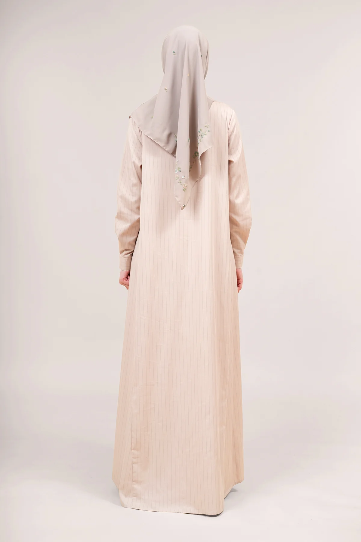Alora Jubah - Image 4