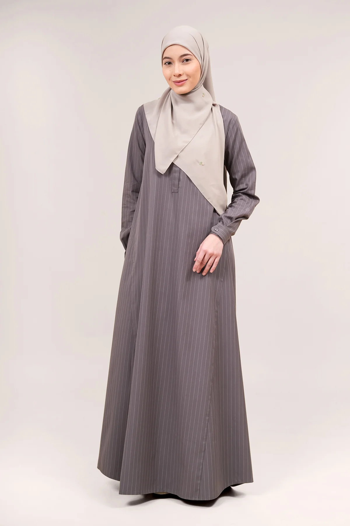 Alora Jubah - Image 9