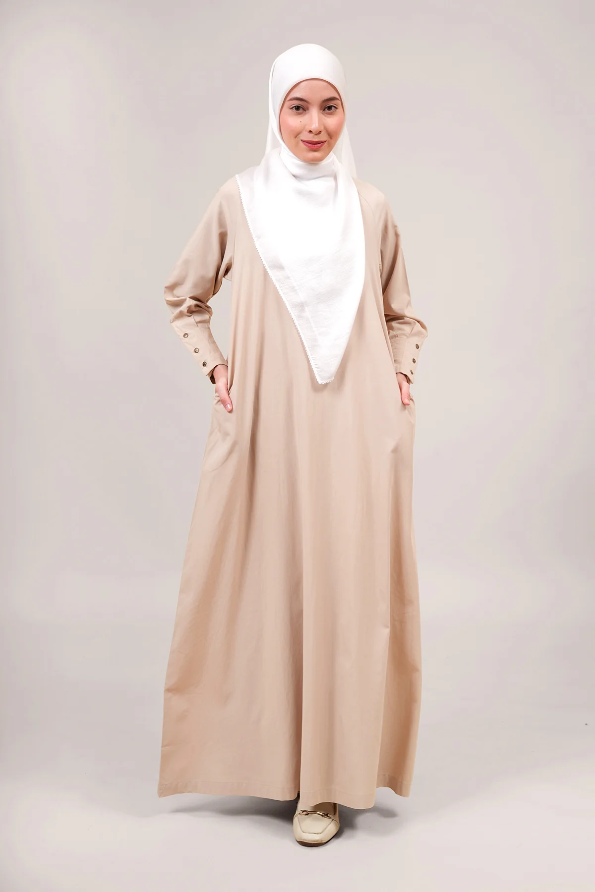 Hanna Jubah - Image 14