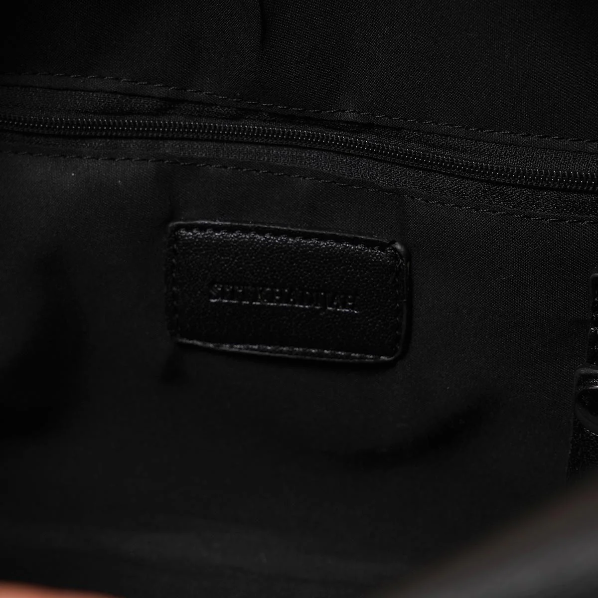 La Pan Duffle Bag (M) - Image 3