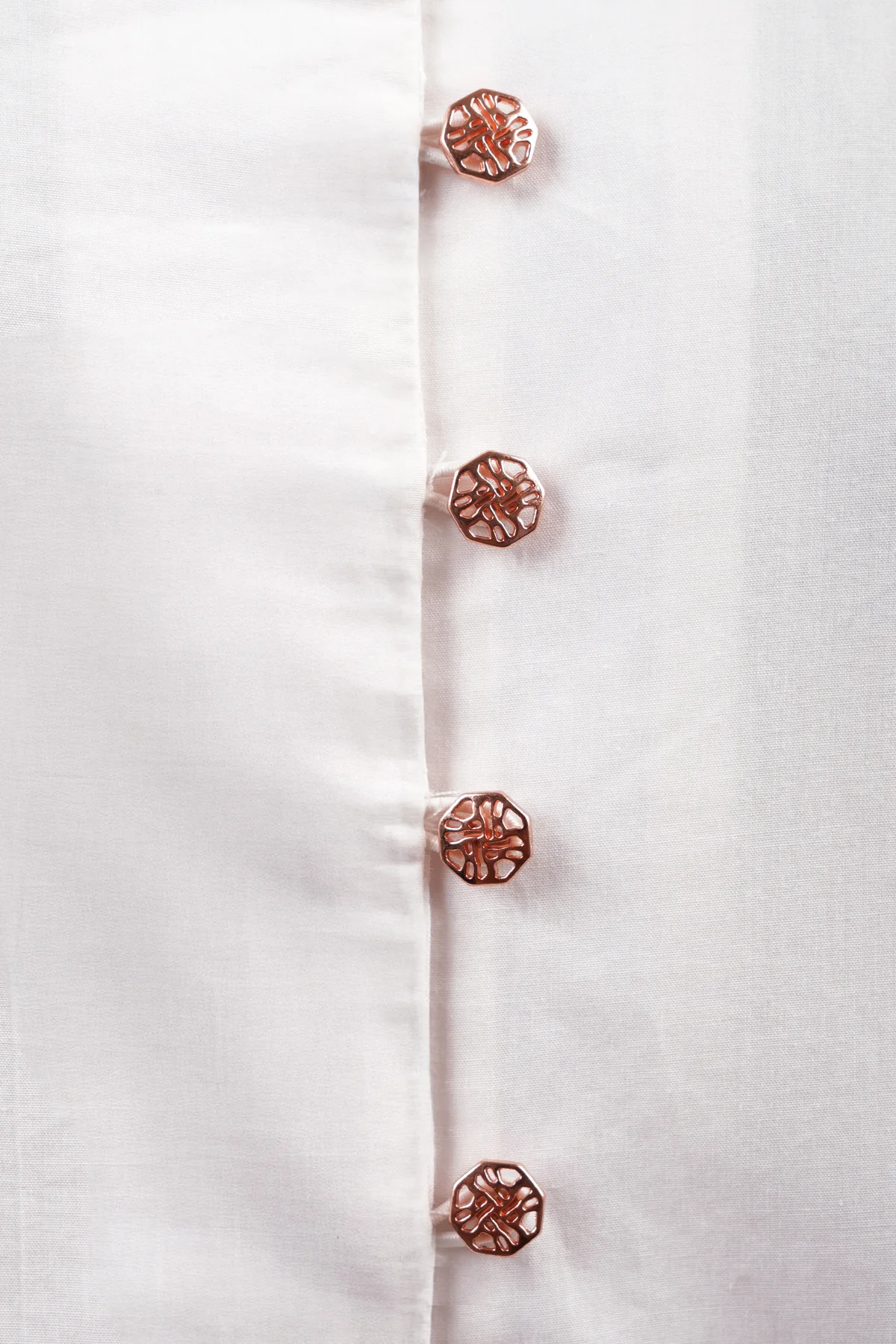 Leora Embroidery Jubah - Image 10