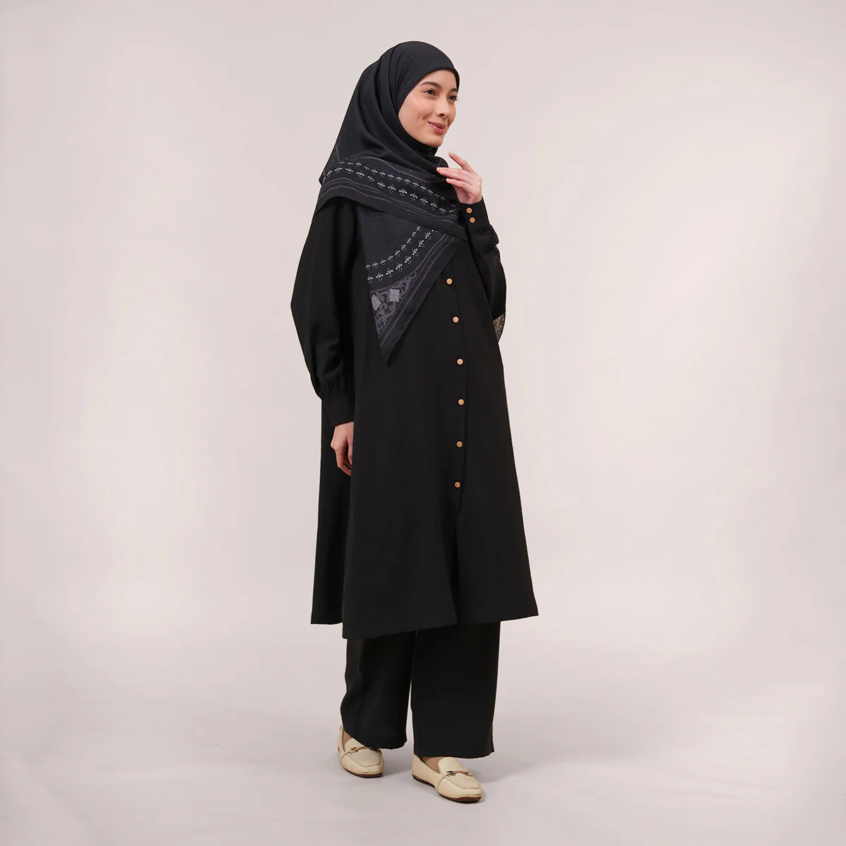 Lucia Jacquard Voile Square - Image 4