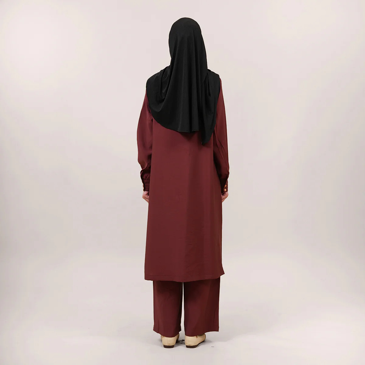 Lumira Sheen Co-ord - Image 3