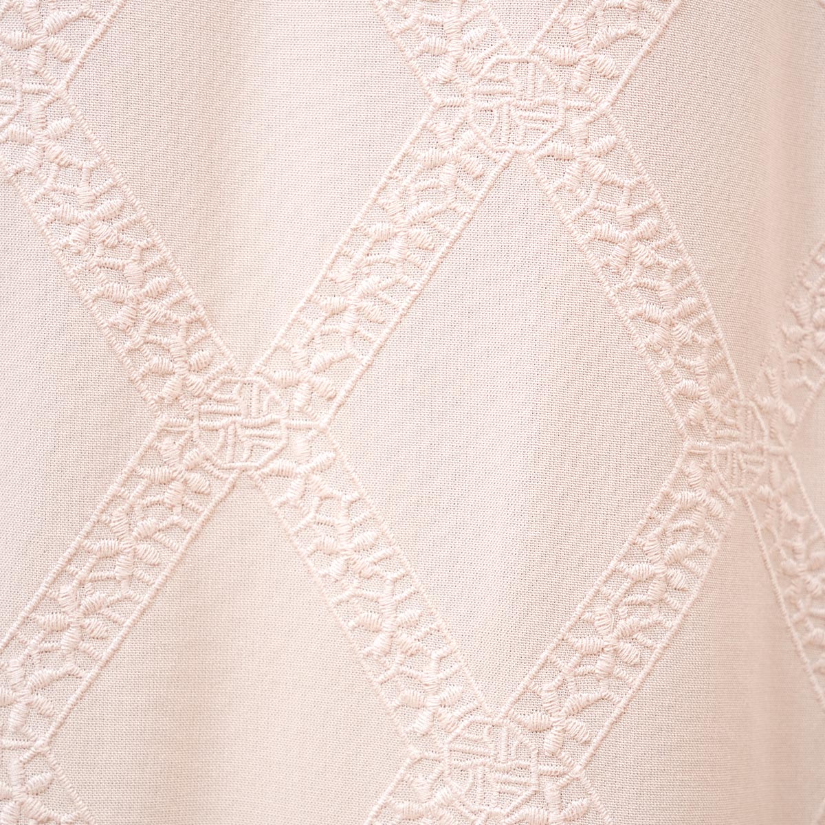 Mahra Embroidered Outer - Image 16