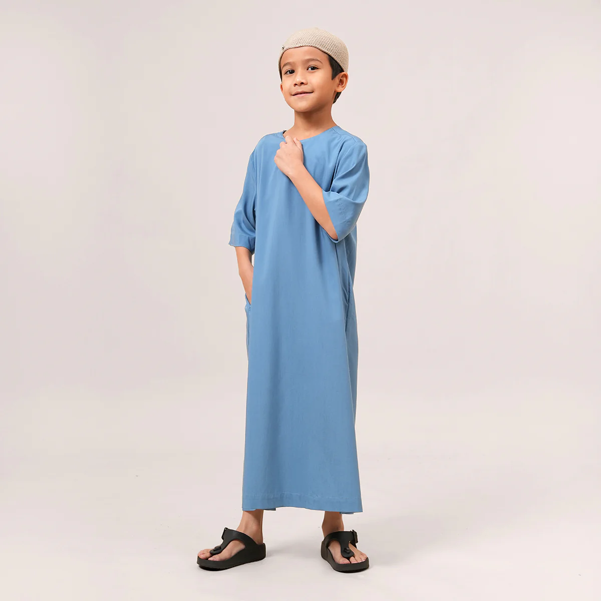 Mikhail Thobe Kids - Image 17