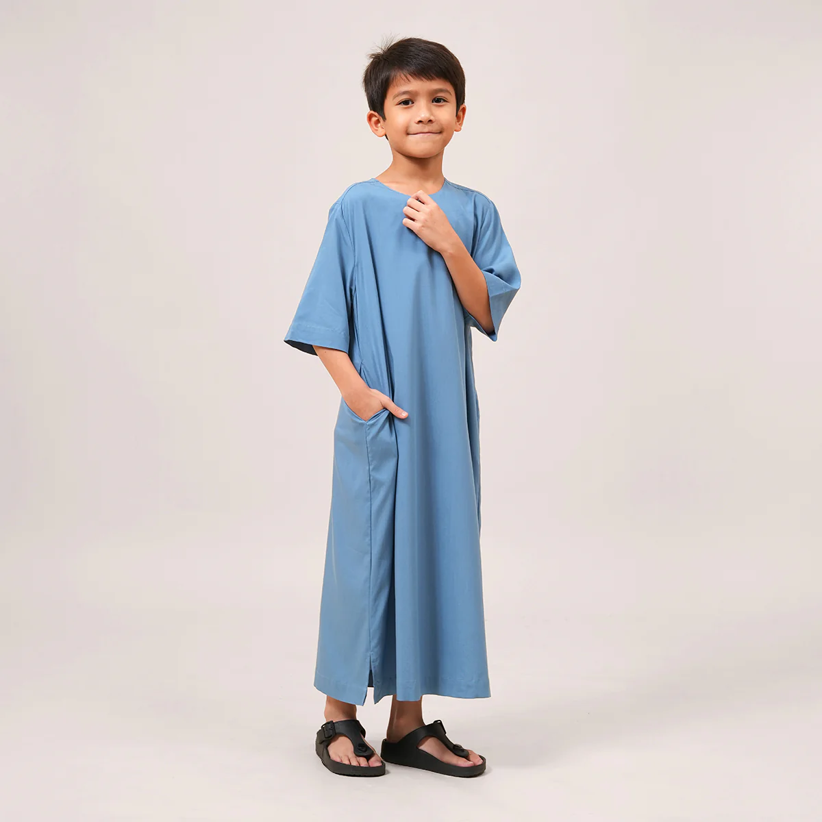 Mikhail Thobe Kids - Image 18