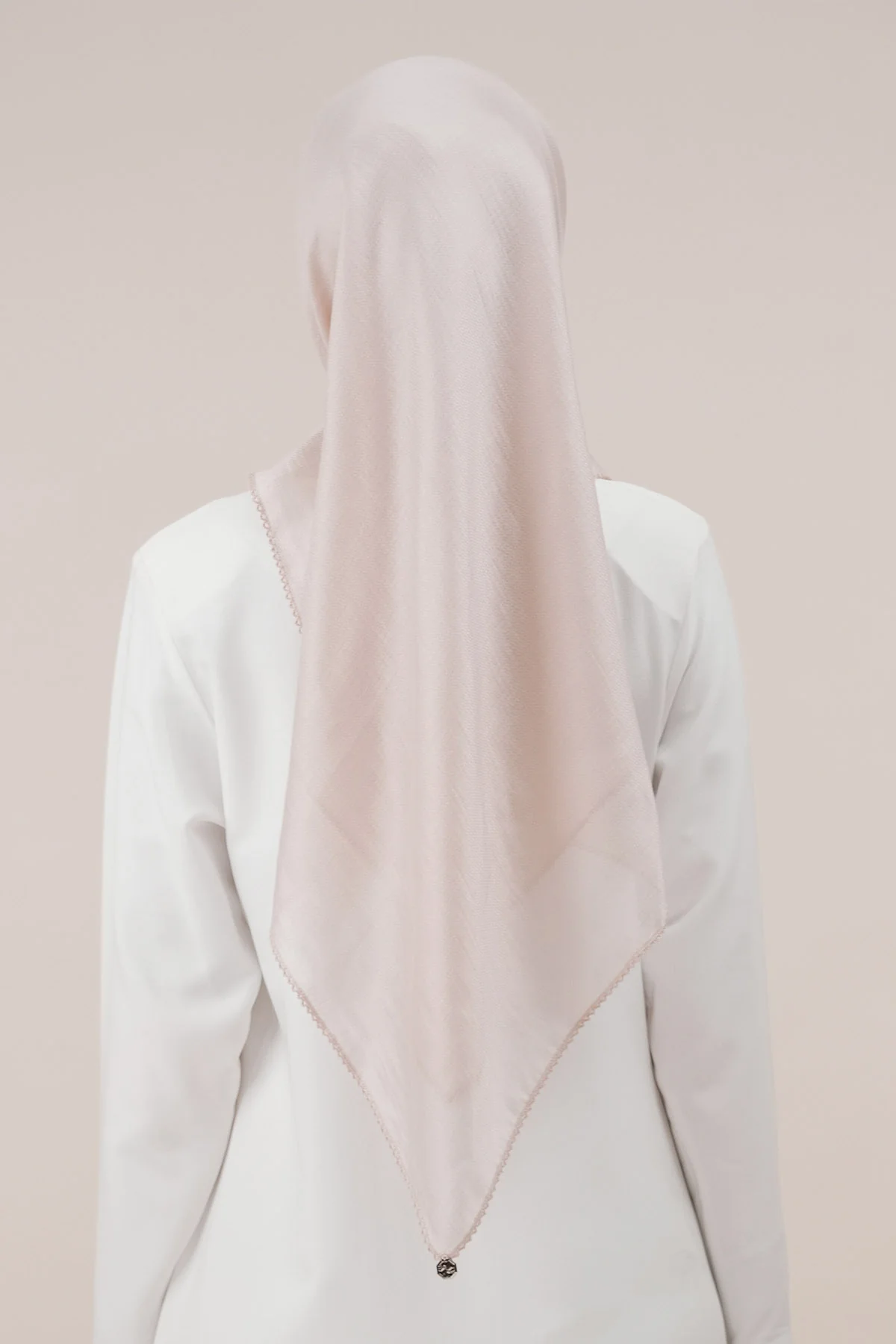 Nawal Tencel - Image 22