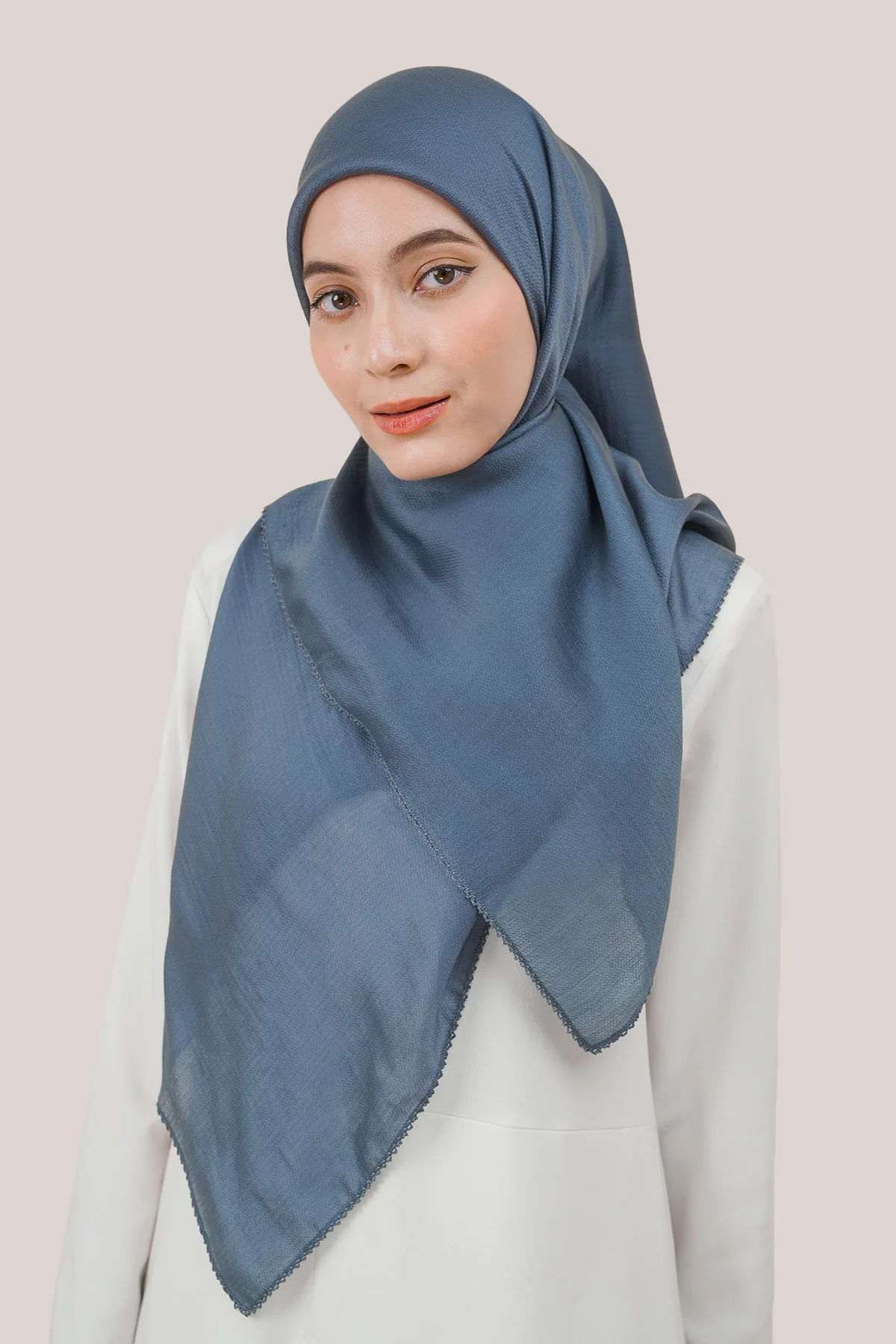 Nawal Tencel - Image 29