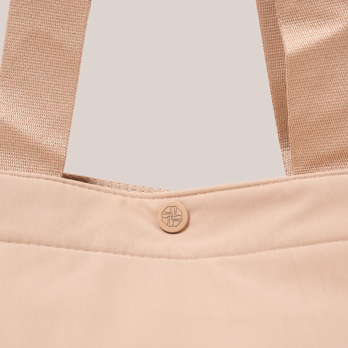 Noa Tote Bag - Image 11