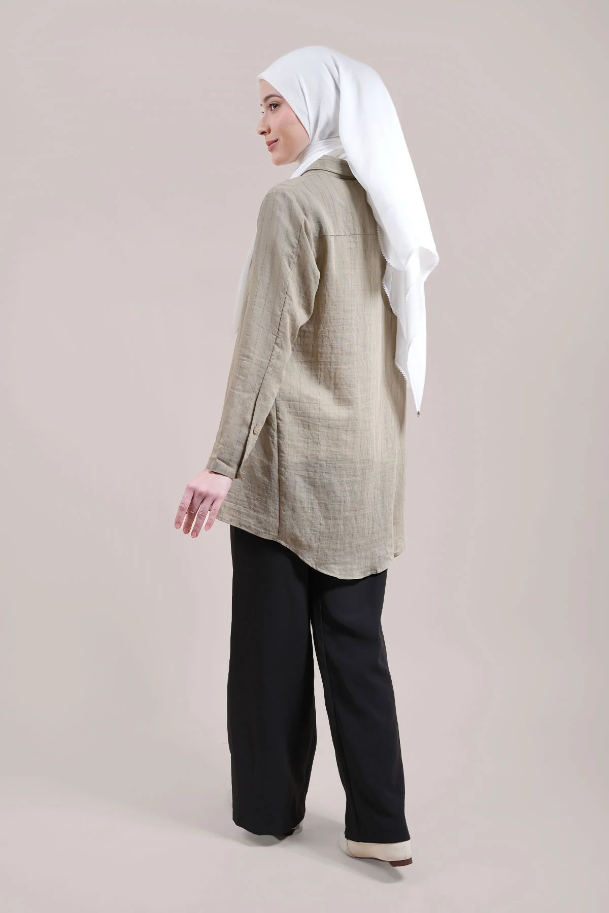 Rana Sheer Blouse - Image 12