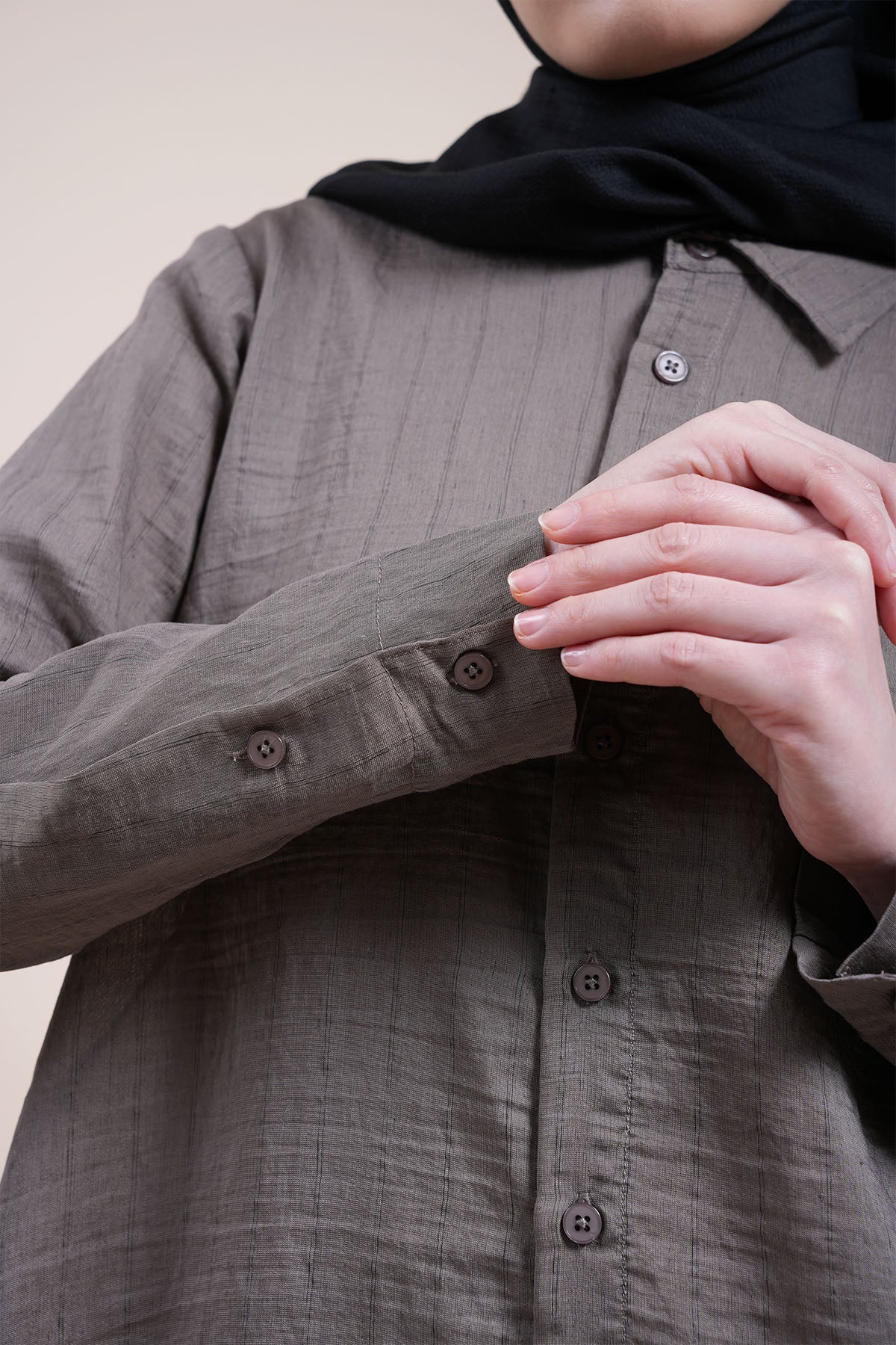 Rana Sheer Blouse - Image 16