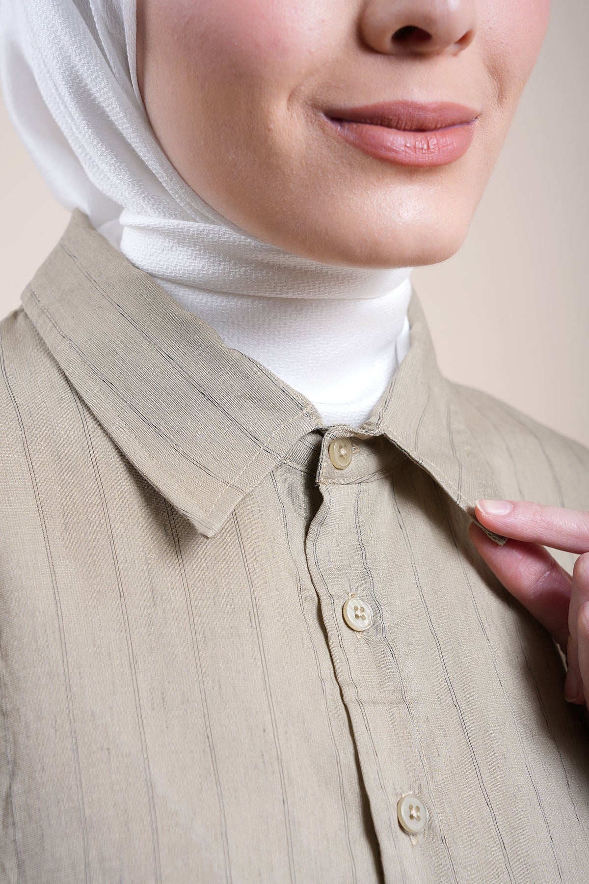 Rana Sheer Blouse - Image 9