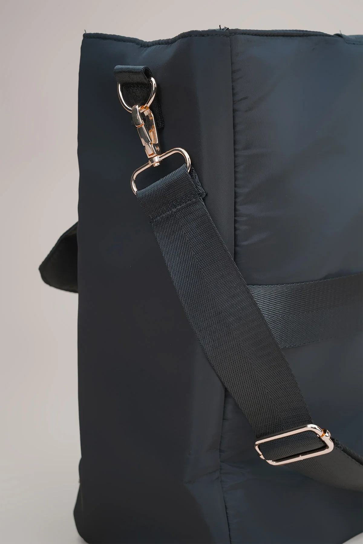Rehla Multipurpose Bag - Image 3