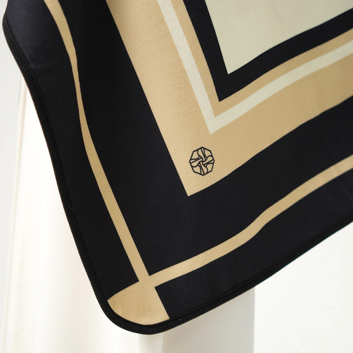 Serenity Throw - Image 9
