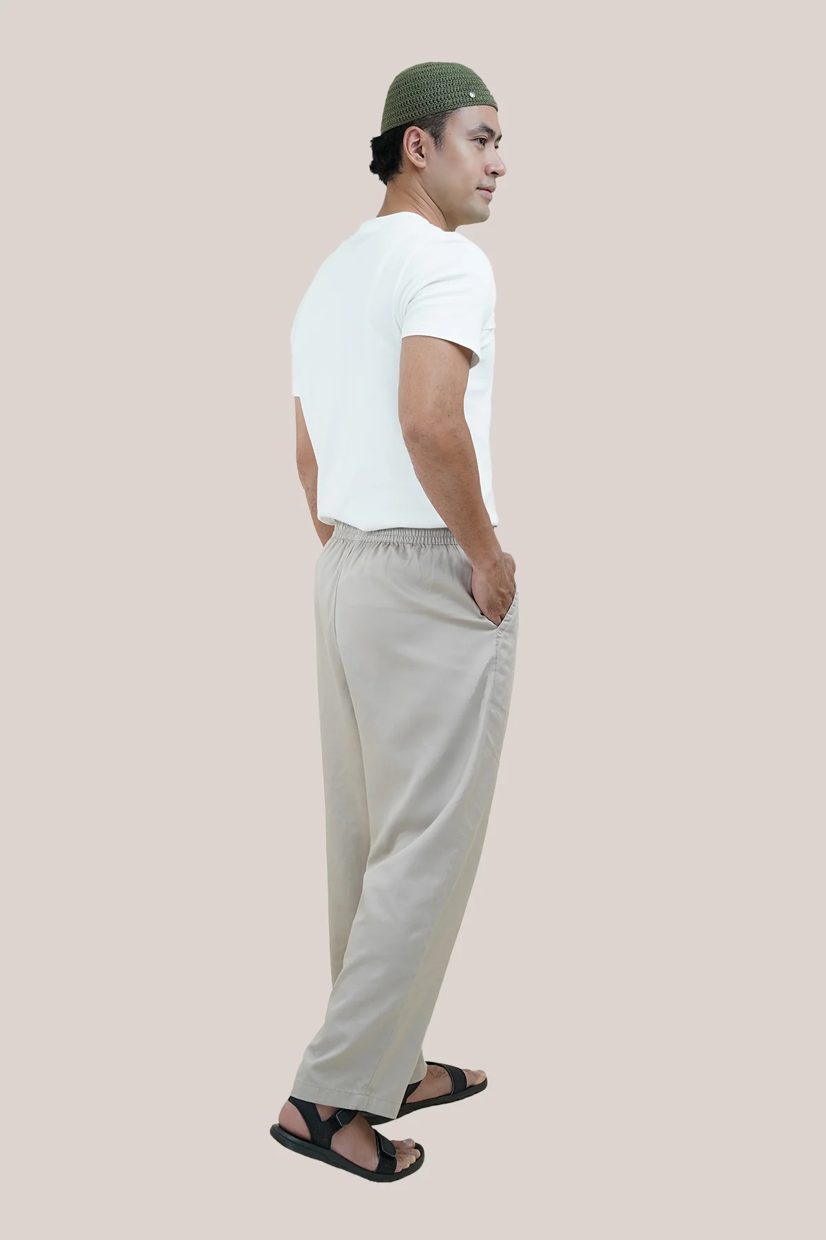 TC Men Relaxed Pants - Image 9