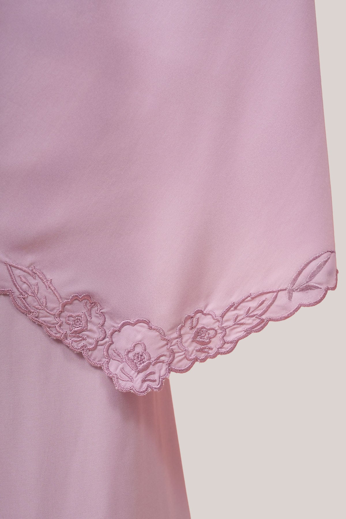 Telekung Broderie Jenna - Image 6