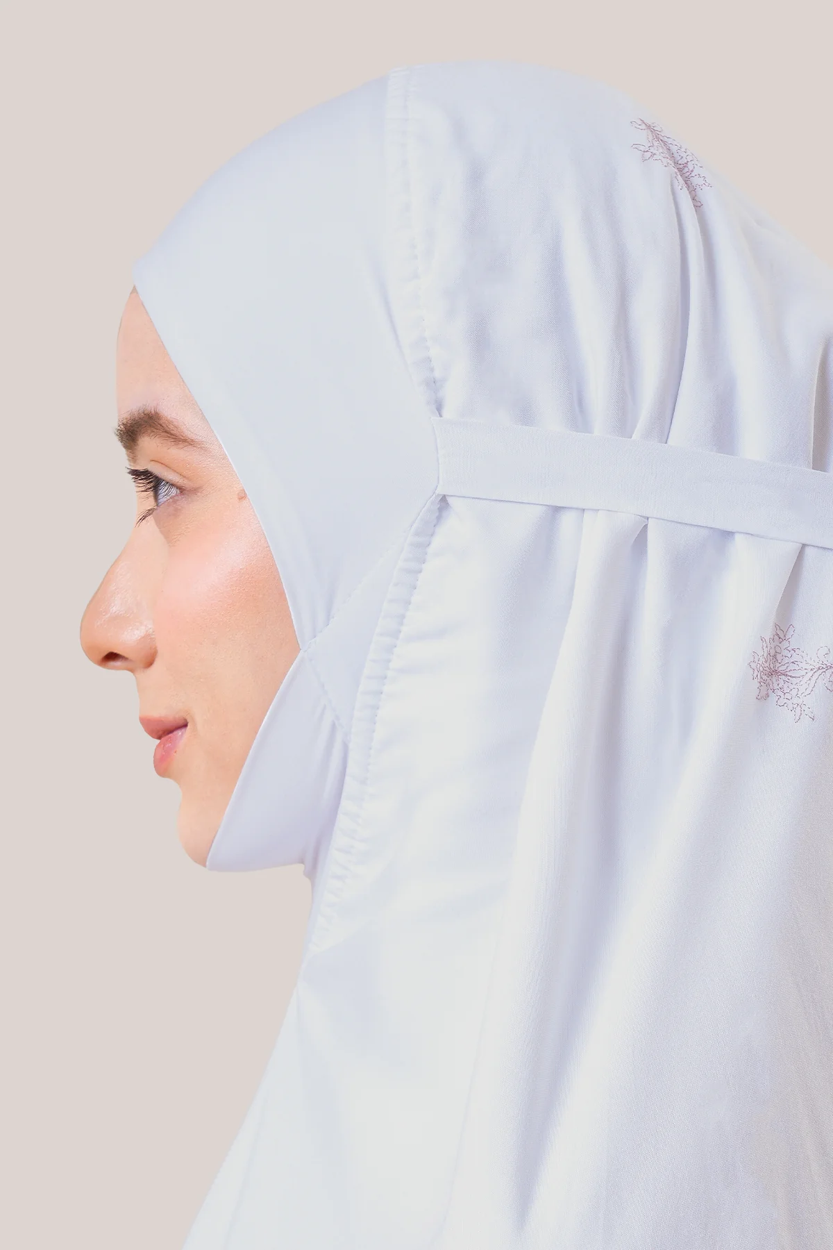 Telekung Broderie Madiha - Image 11