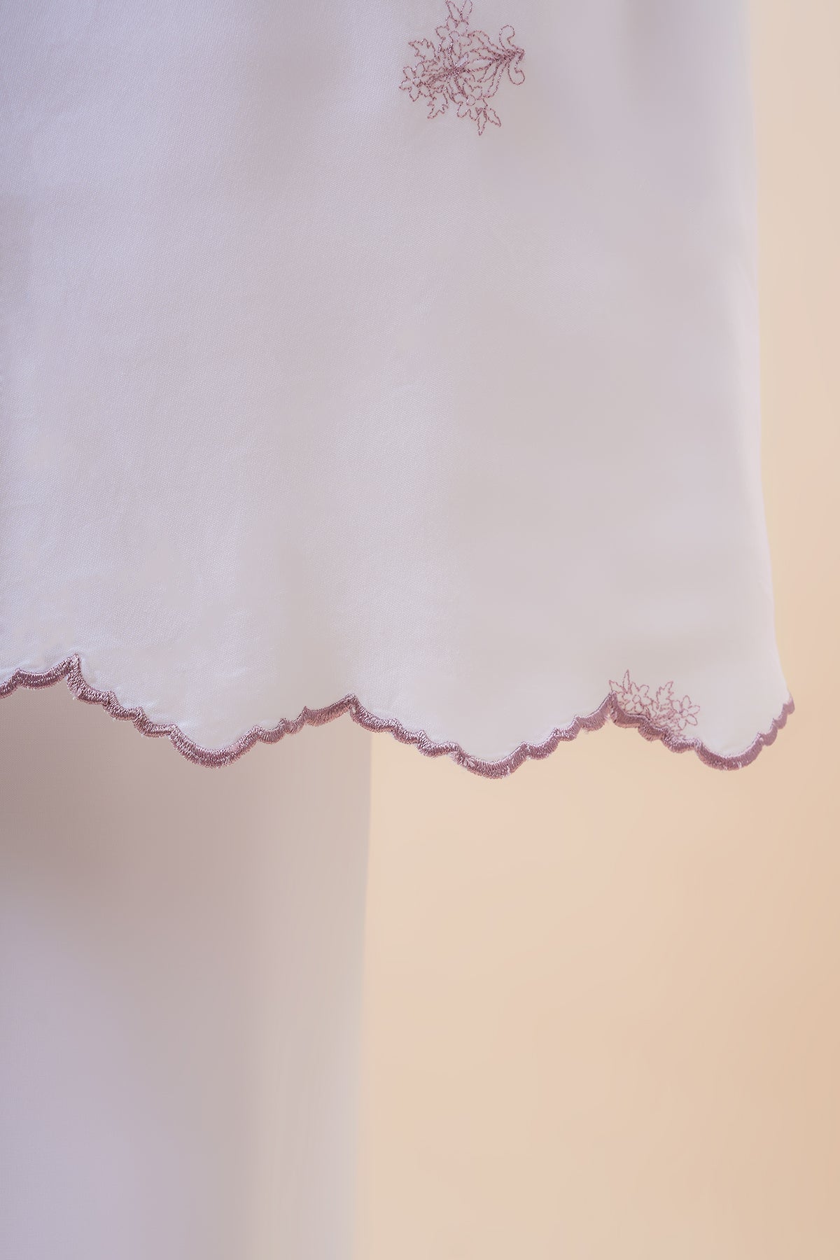 Telekung Broderie Madiha - Image 14
