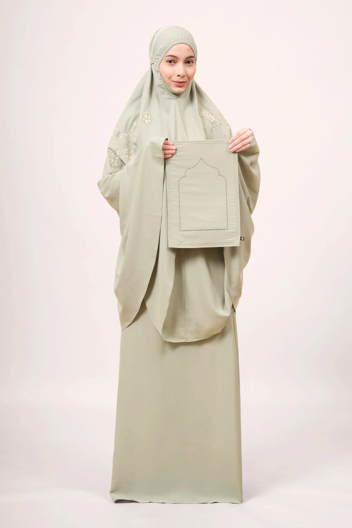 Telekung Broderie Rania - Image 10
