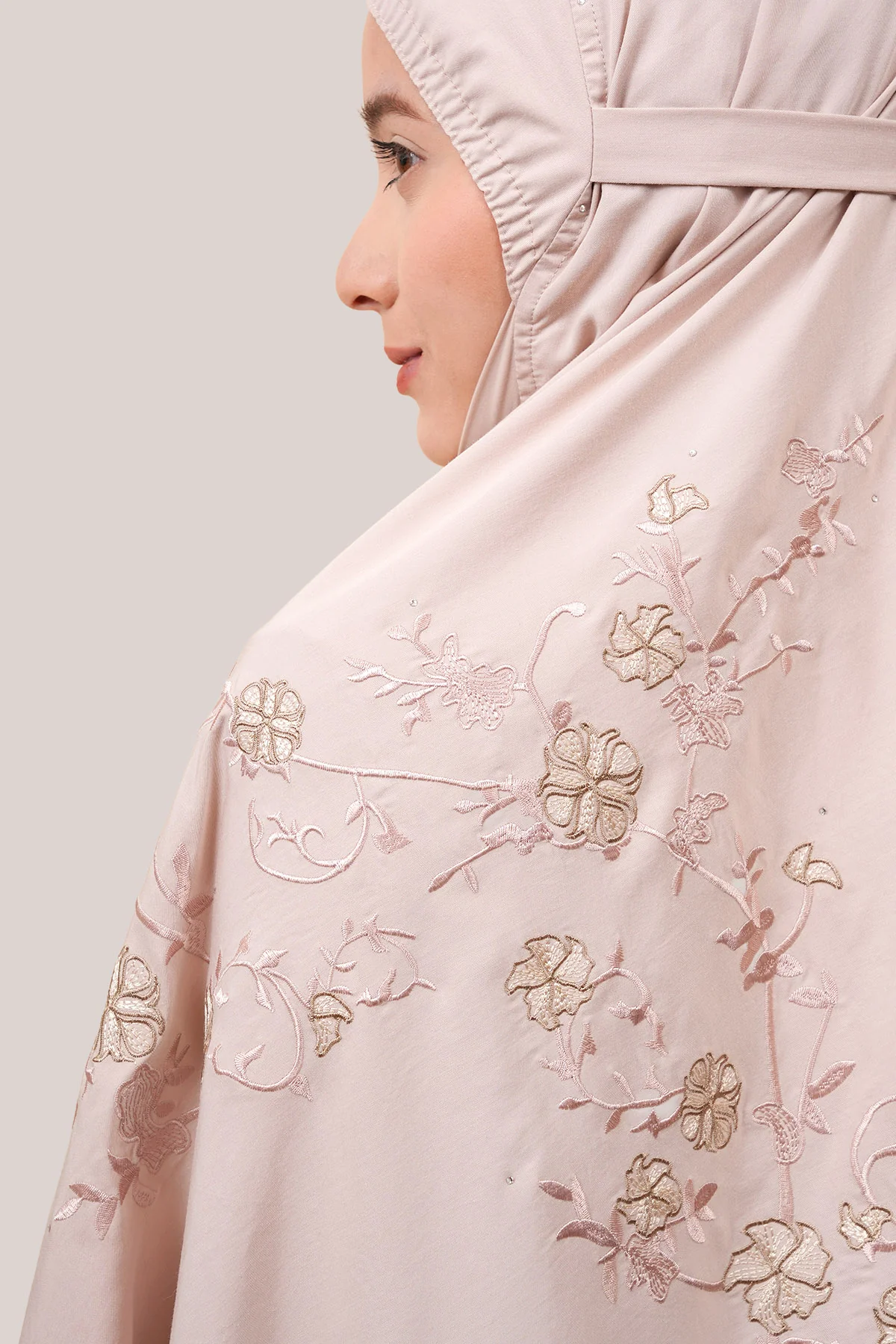 Telekung Broderie Rania - Image 15