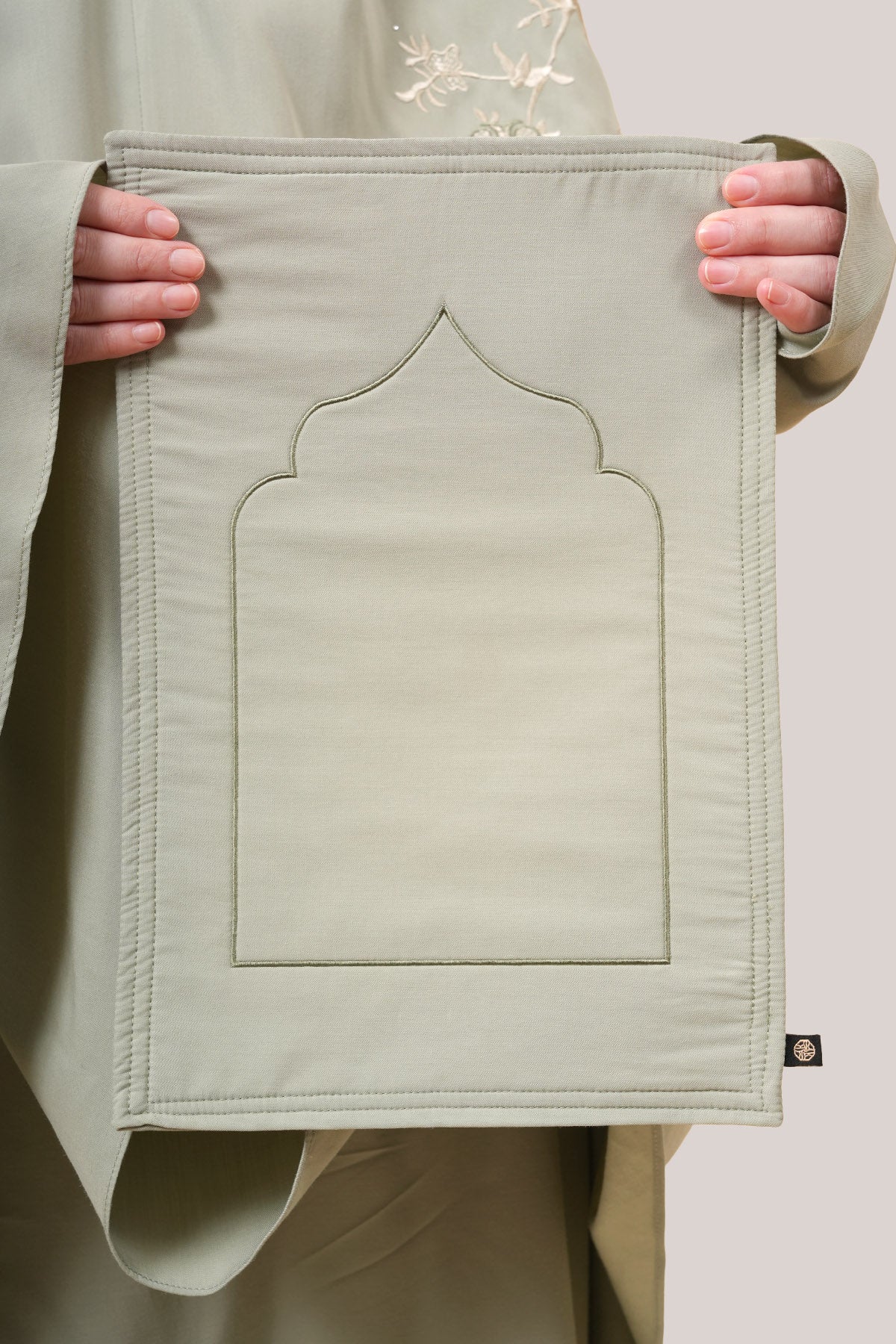 Telekung Broderie Rania - Image 4