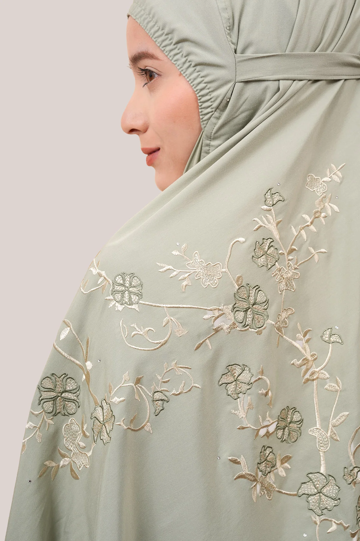 Telekung Broderie Rania - Image 5