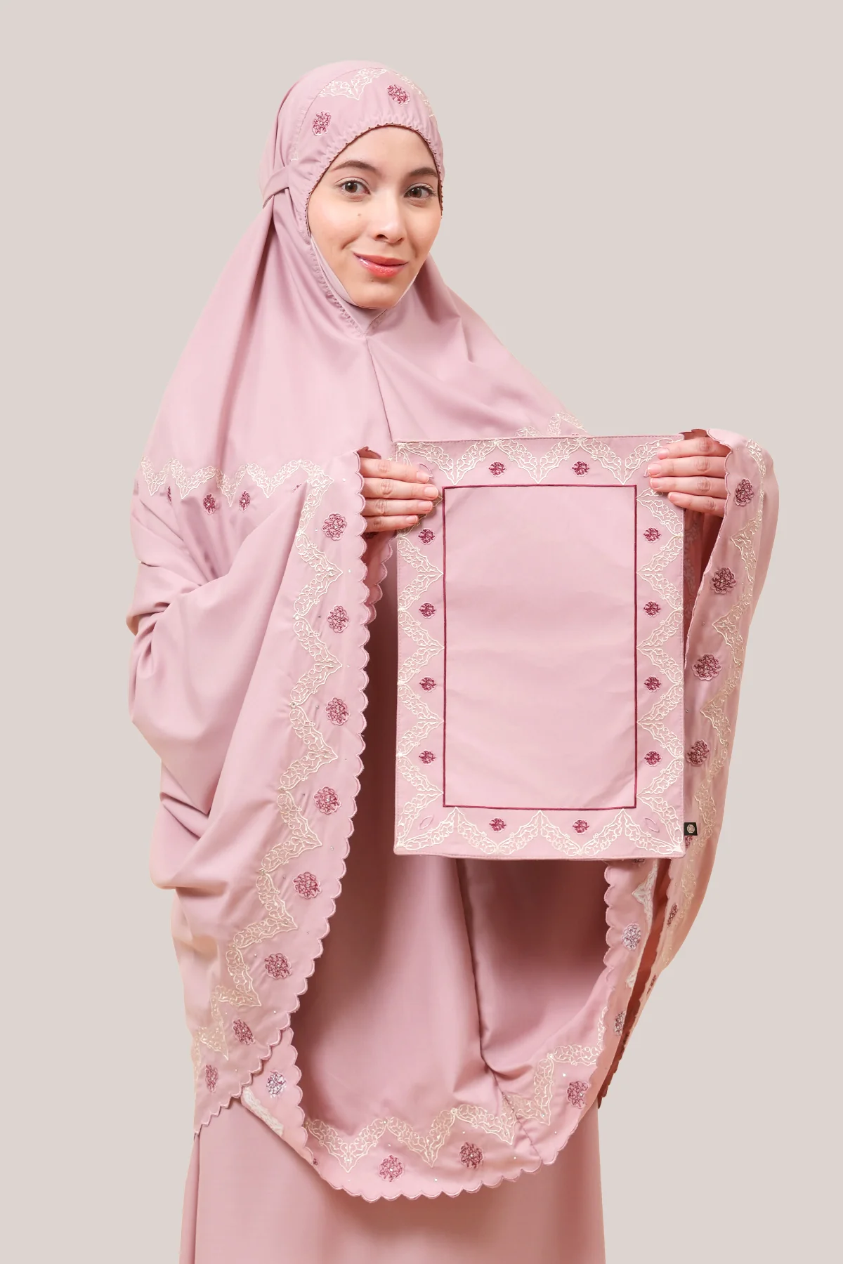 Telekung Broderie Safiye - Image 7