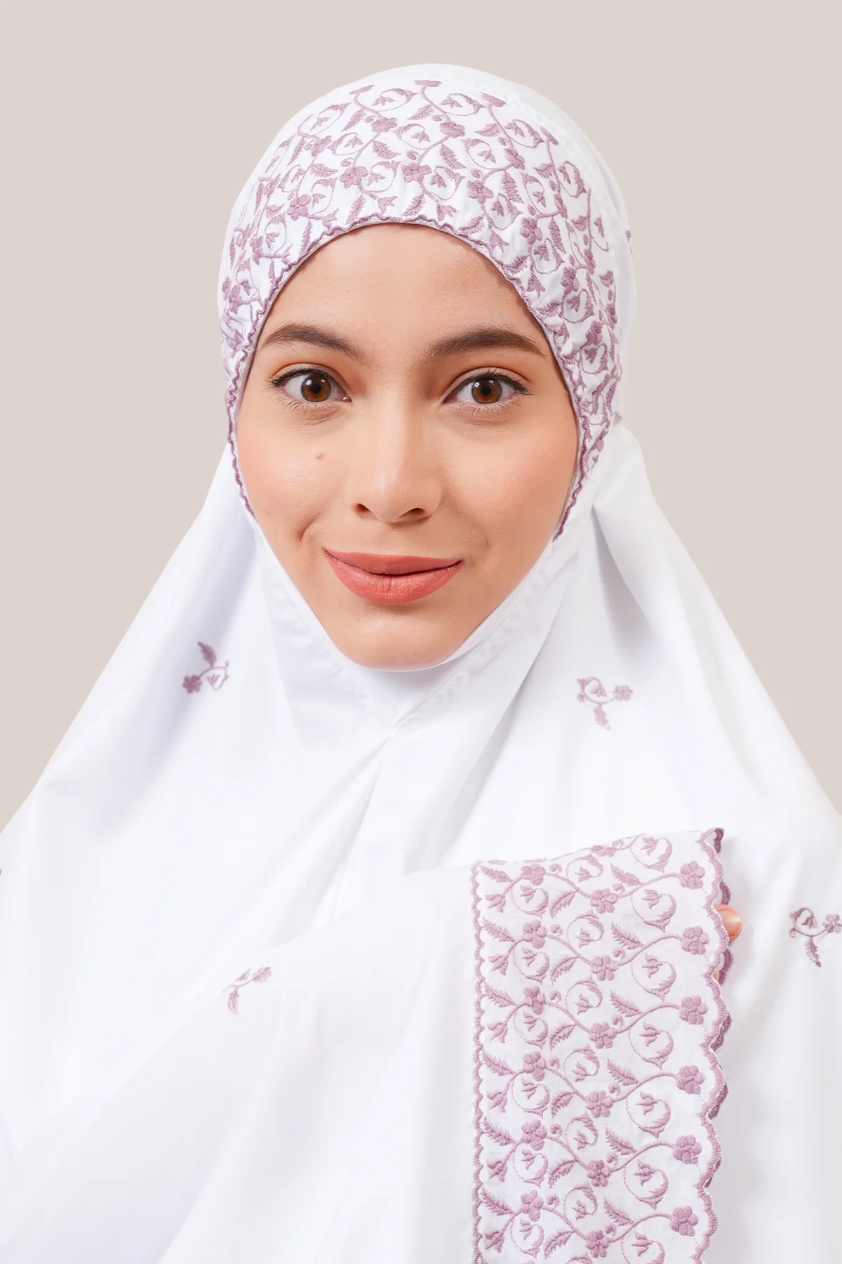 Telekung Broderie Sarimas Rona - Image 2