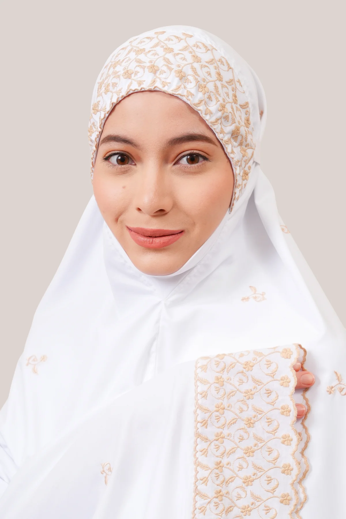 Telekung Broderie Sarimas Rona - Image 26