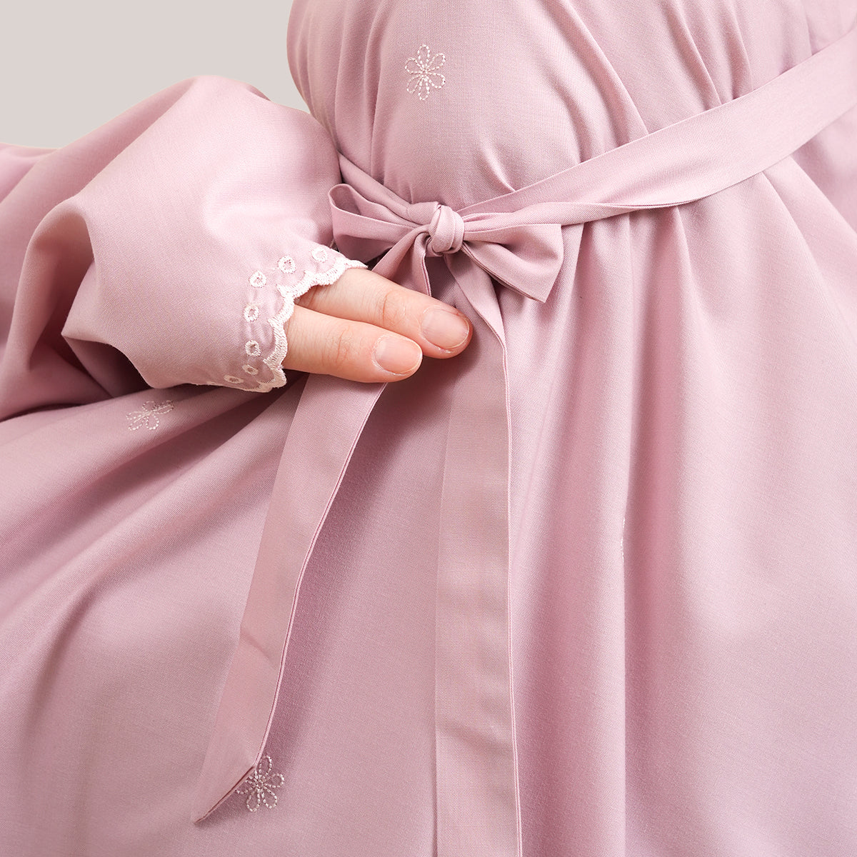 Telekung Harmony Broderie Chaira - Image 4