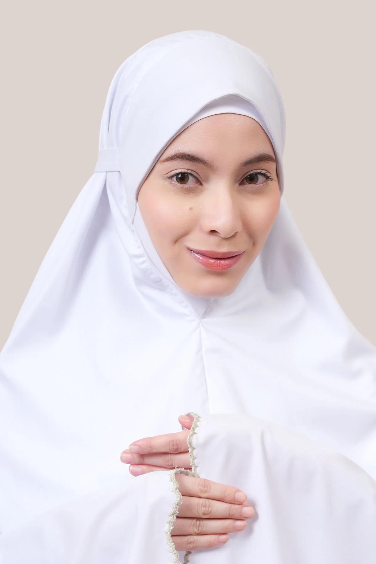 Telekung Maharani Broderie Zaima - Image 9