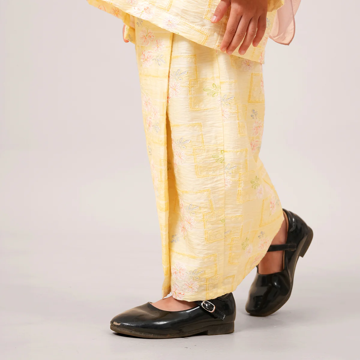Velora Embroidered Kurung Kedah Cilik - Image 11