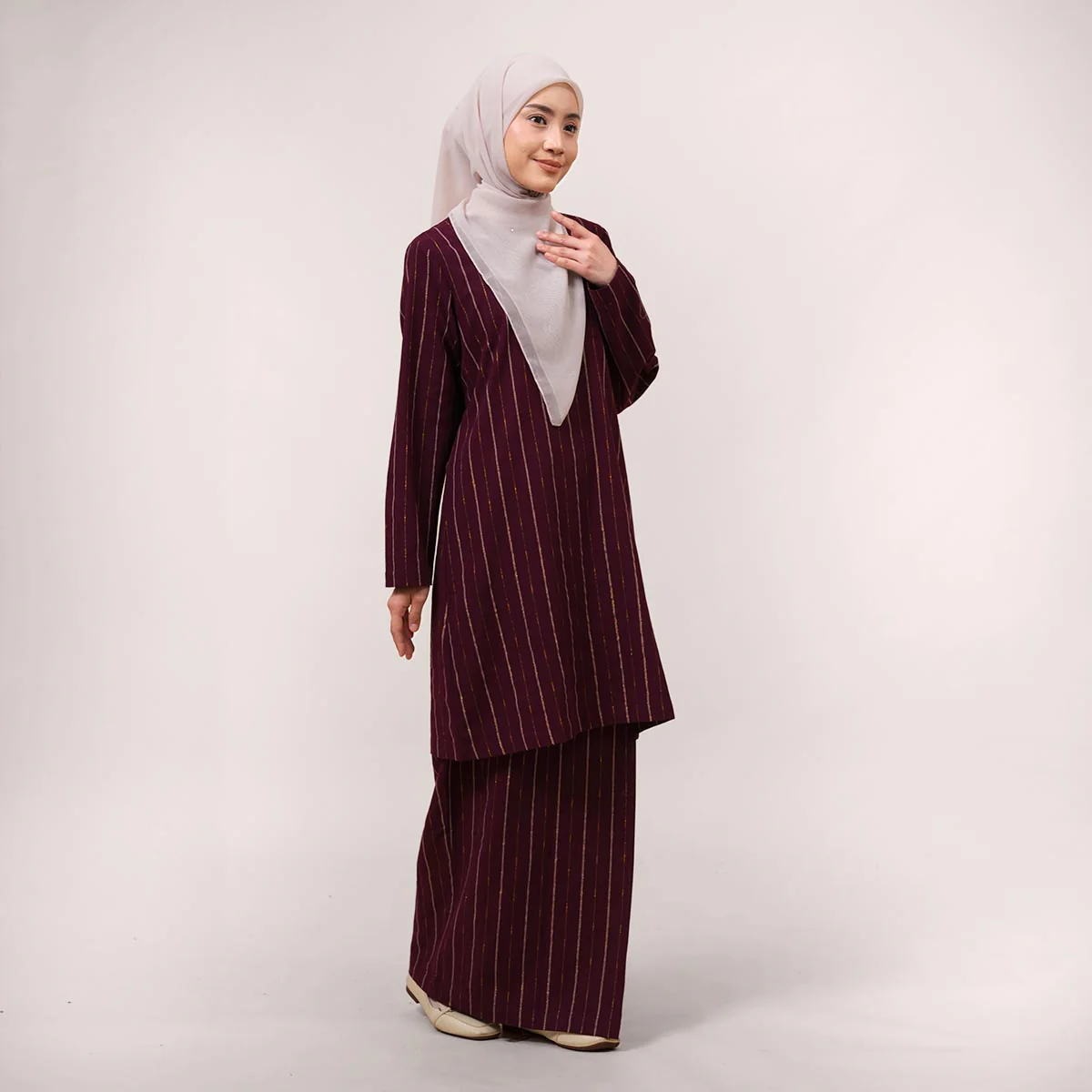 Yasra Striped Kurung Moden - Image 11