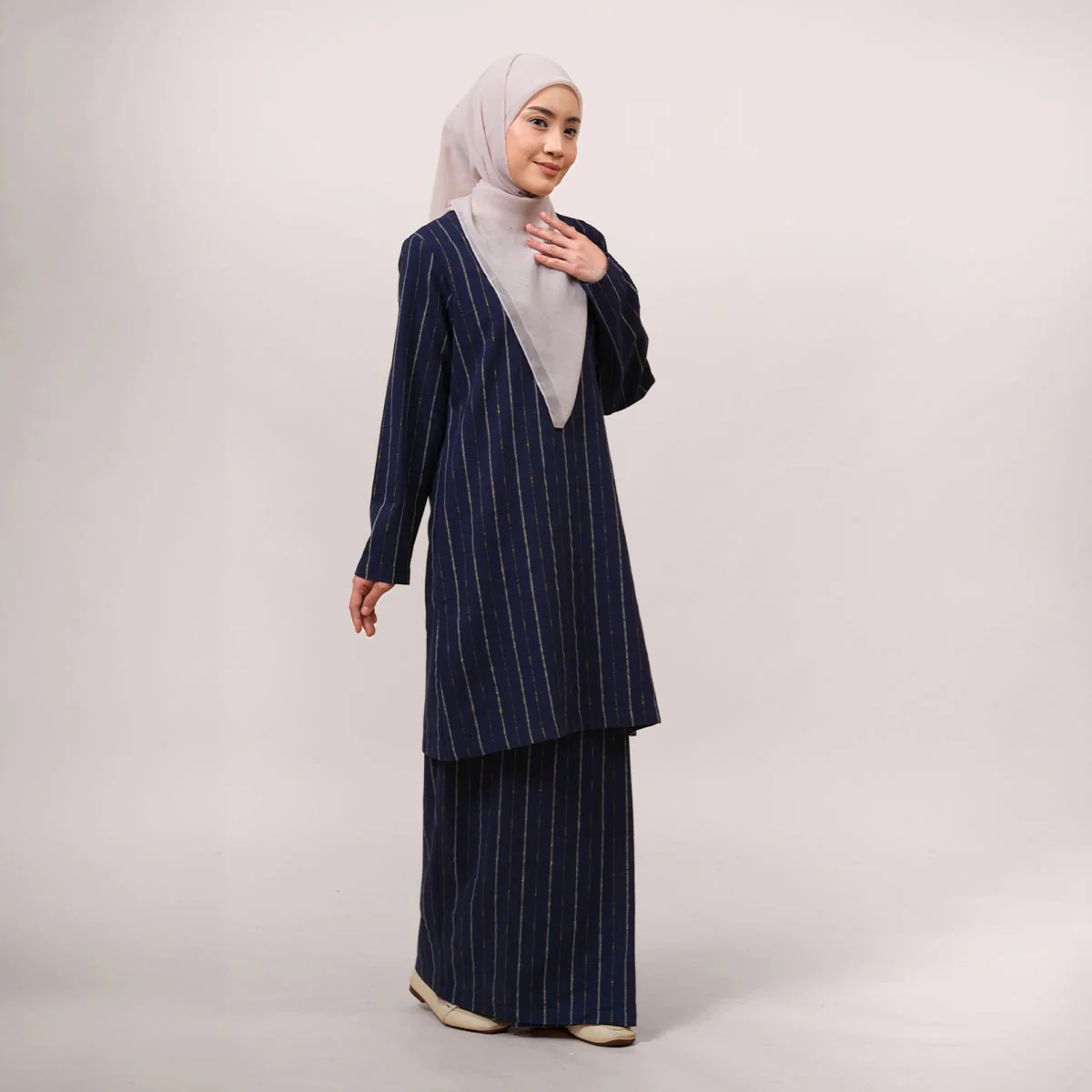 Yasra Striped Kurung Moden - Image 18