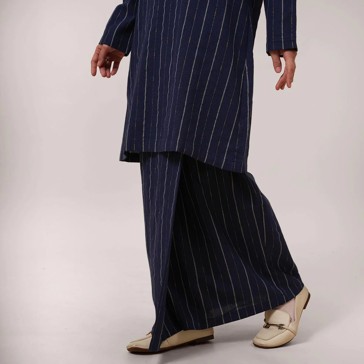 Yasra Striped Kurung Moden - Image 23