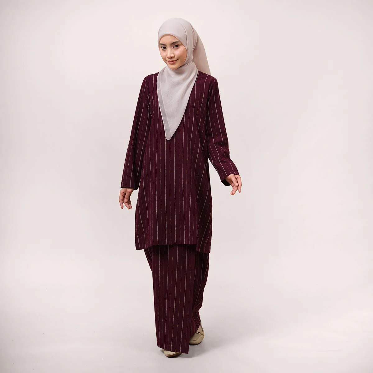 Yasra Striped Kurung Moden - Image 9